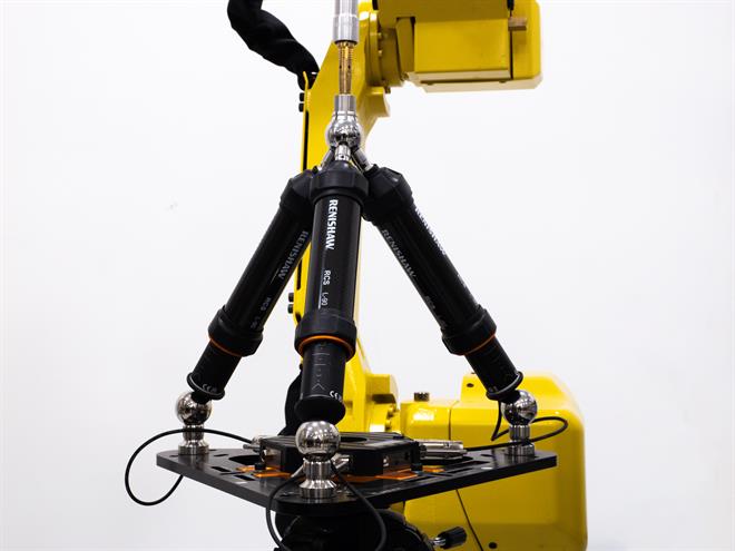 Renishaws robotdiagnosesysteem RCS T-90 voor industriële automatisering, aangebracht in een werkende robotcel.