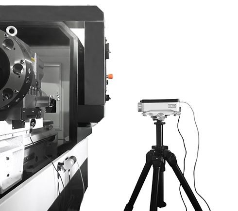 De nauwkeurigheid van bewegingen op bewerkingsmachines controleren met het de XL-80 lasersysteem